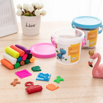 Xô đất nặn 3D Deli (Hộp 12 màu)